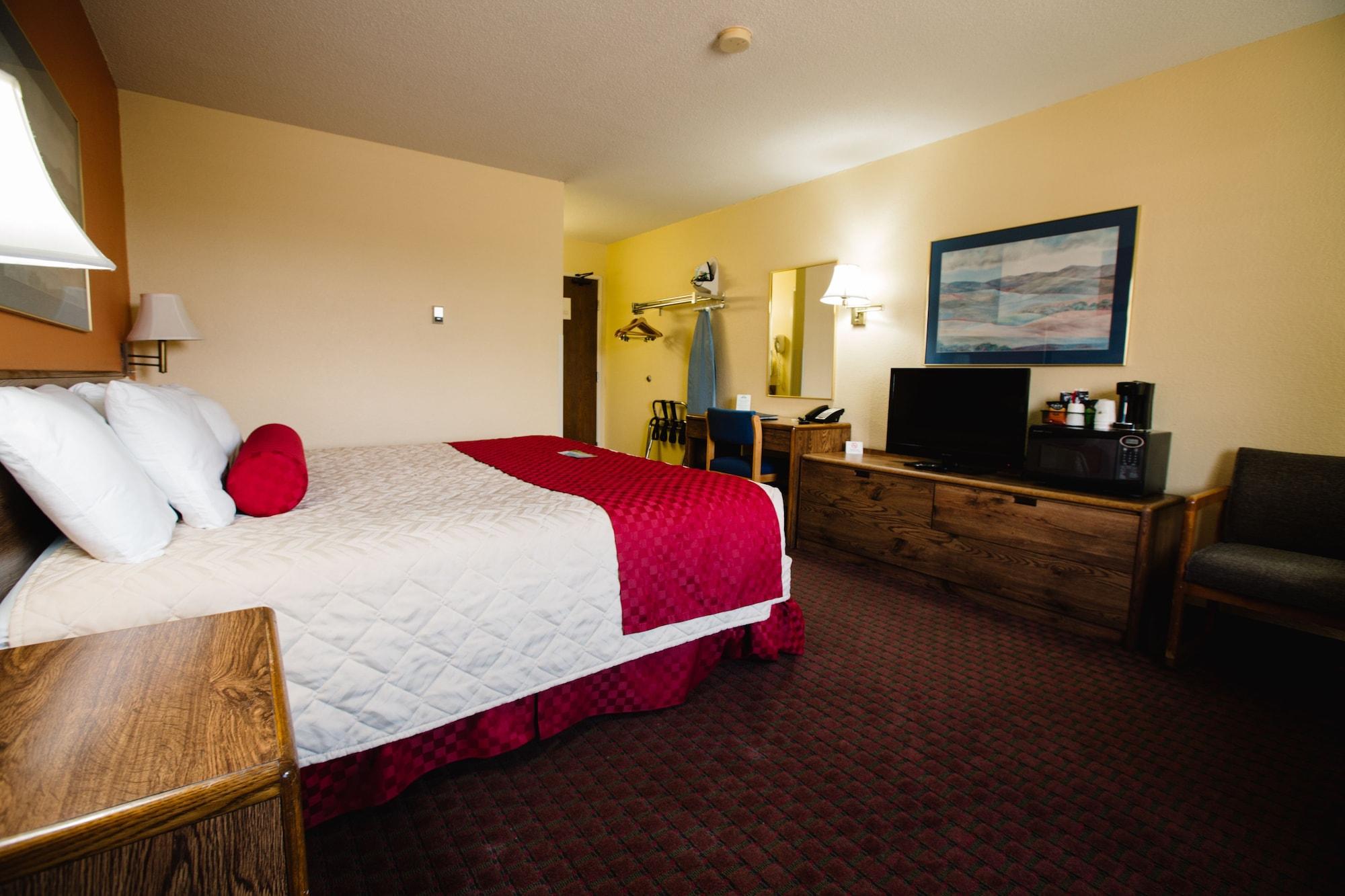 Days Inn By Wyndham Minot Exterior photo