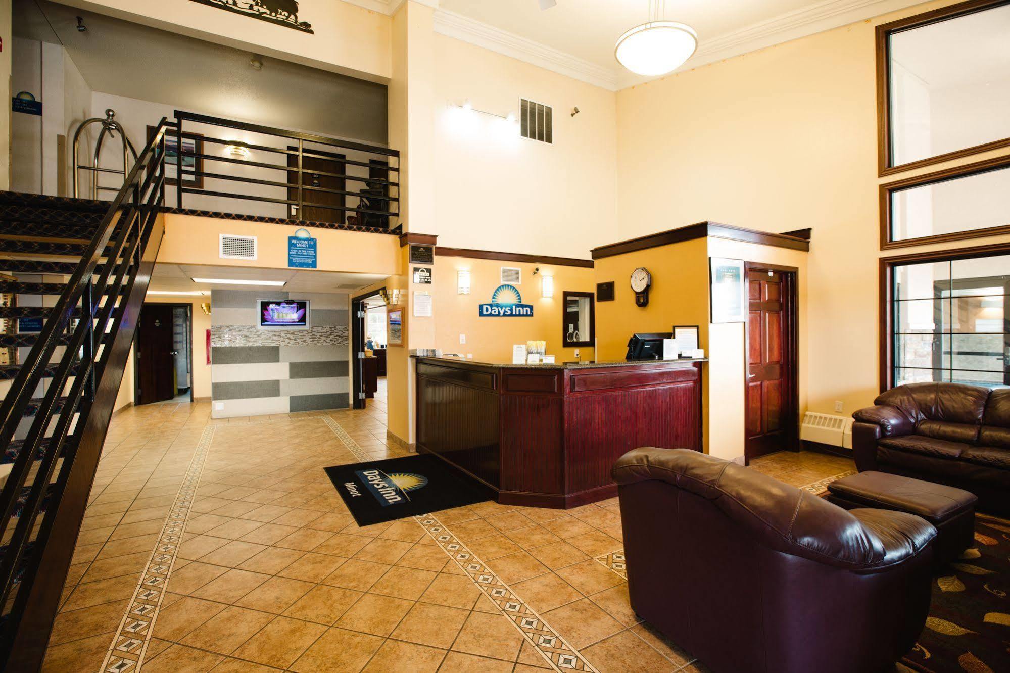 Days Inn By Wyndham Minot Exterior photo
